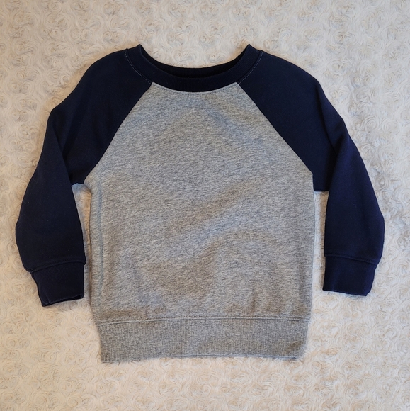 H&M Other - Bundle of 4 toddler boy pull-overs